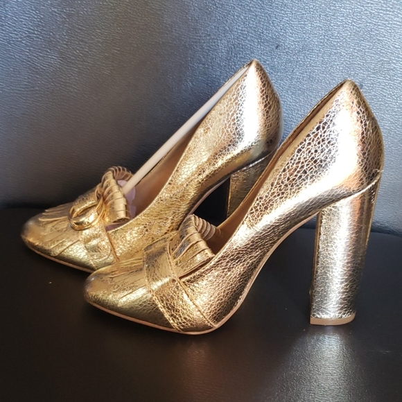 metallic gold shoes heels